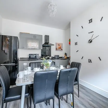 16pt2 - Tranquil And Calming In Armley * Leeds (West Yorkshire)